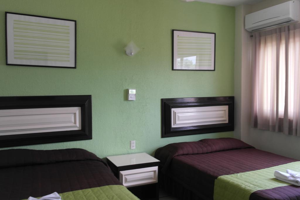 Hotel El Roble Tuxtla Gutiérrez Eksteriør billede